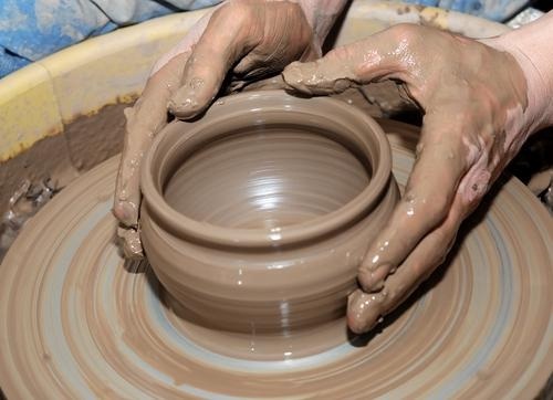 A potter making earthen pot